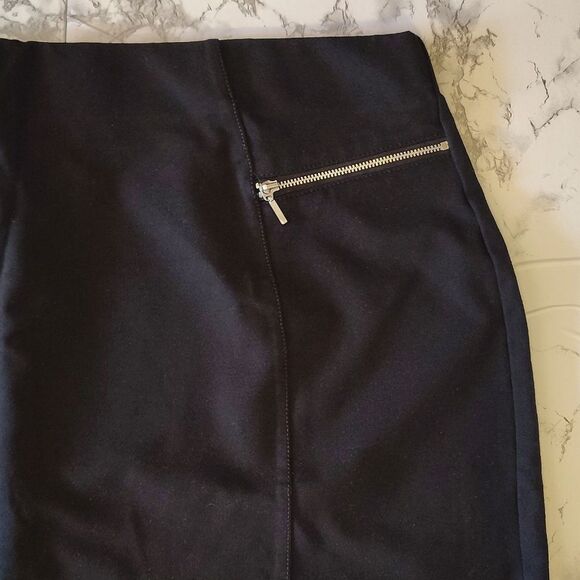 Roz & Ali Black Stretch Pull On Mini Skirt Plussize 2X - Picture 4 of 13